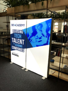Dev Academy - PIXLIP GO by Clip Lightbox